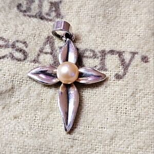 James Avery 1 1/8" Sterling Silver Pearl Leaf Cross Pendant Retired